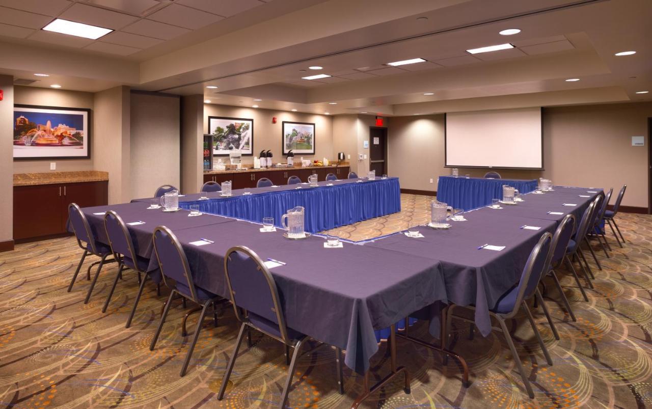 Holiday Inn Express & Suites Overland Park By Ihg Luaran gambar