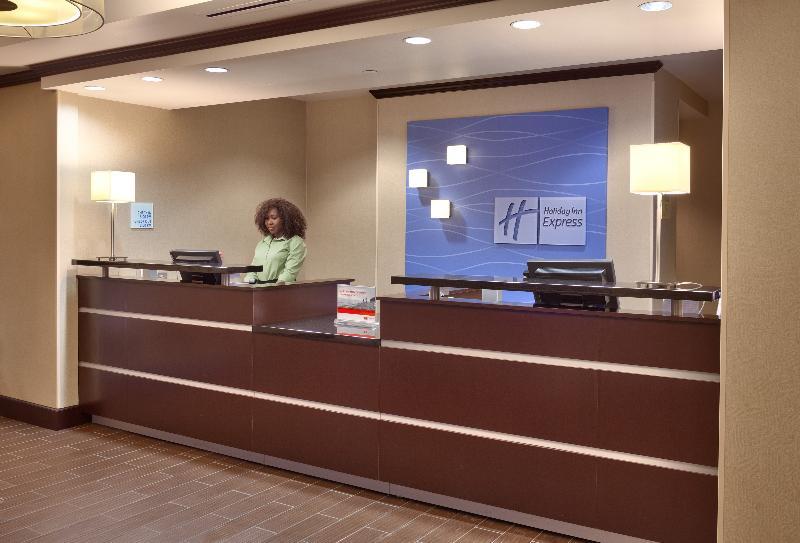 Holiday Inn Express & Suites Overland Park By Ihg Luaran gambar